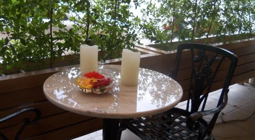 HOTEL LOS TILOS RECONQUISTA