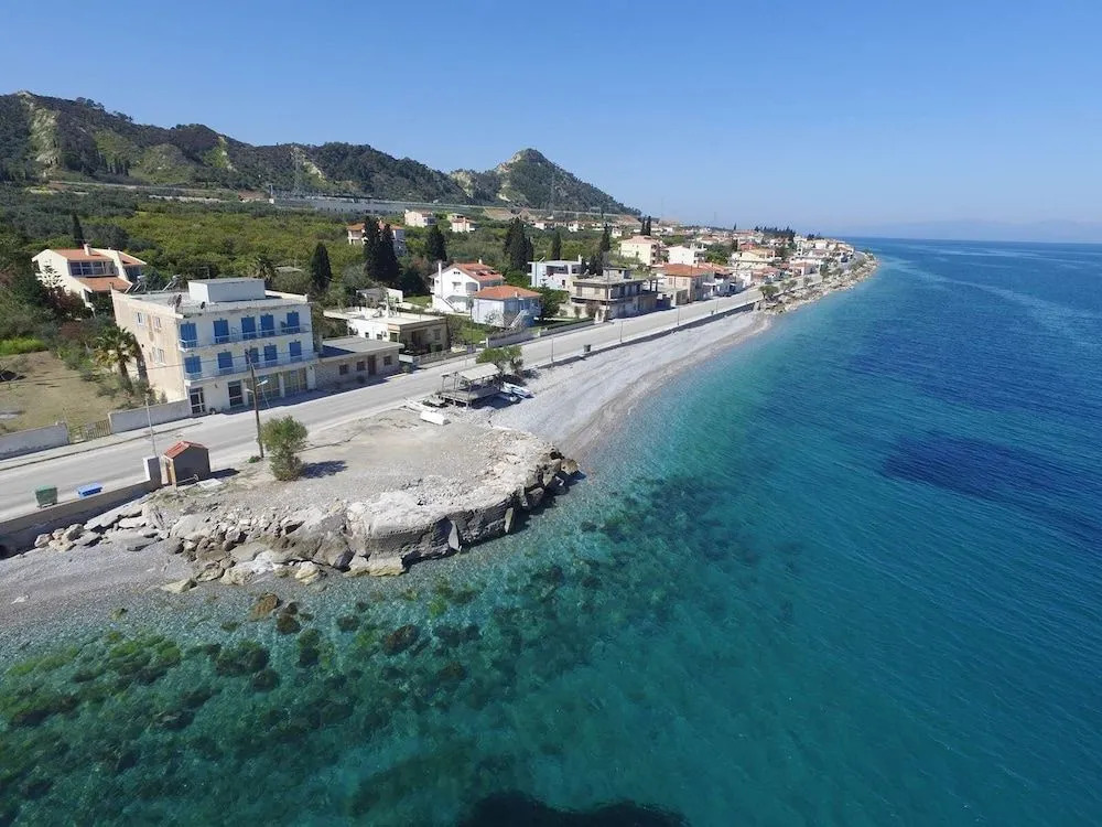 Lykoporia Beach Apartments