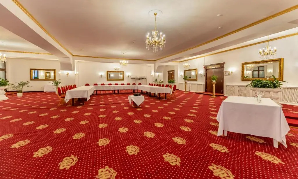Hotel Imparatul Romanilor Hotel & SPA