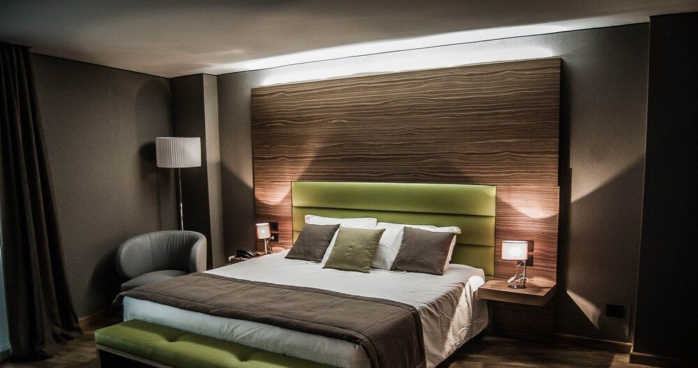 National Park Hotel & Spa