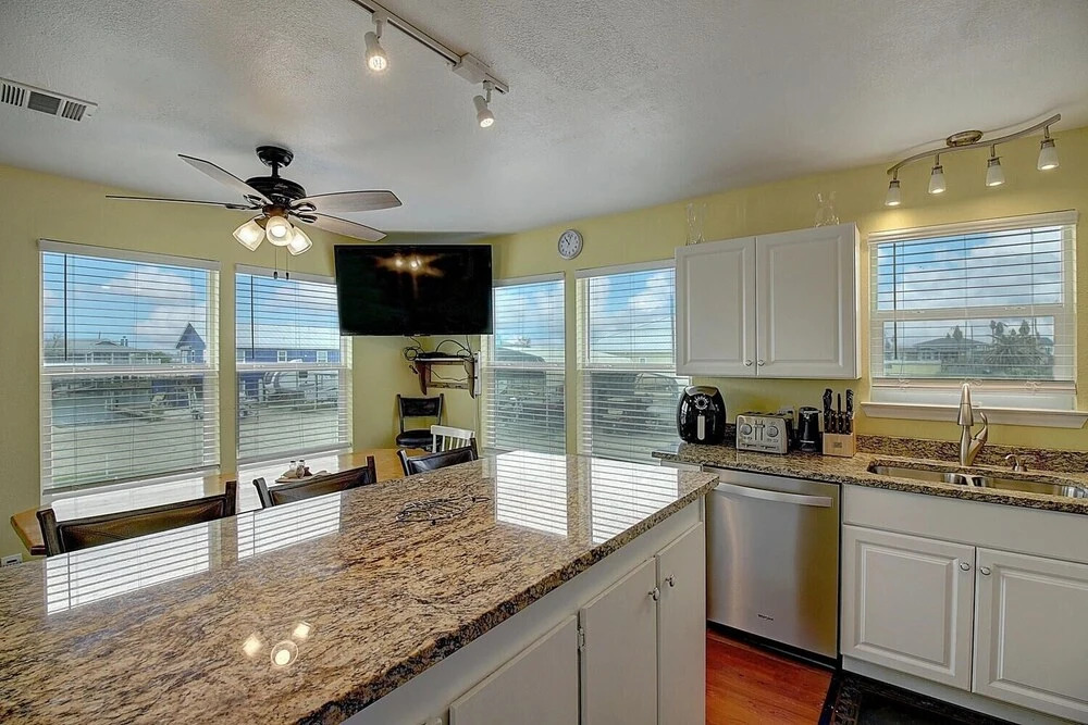 Amazing Sunsets bay view @The Villa at Copano Cove