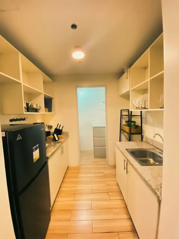 JFam Suites