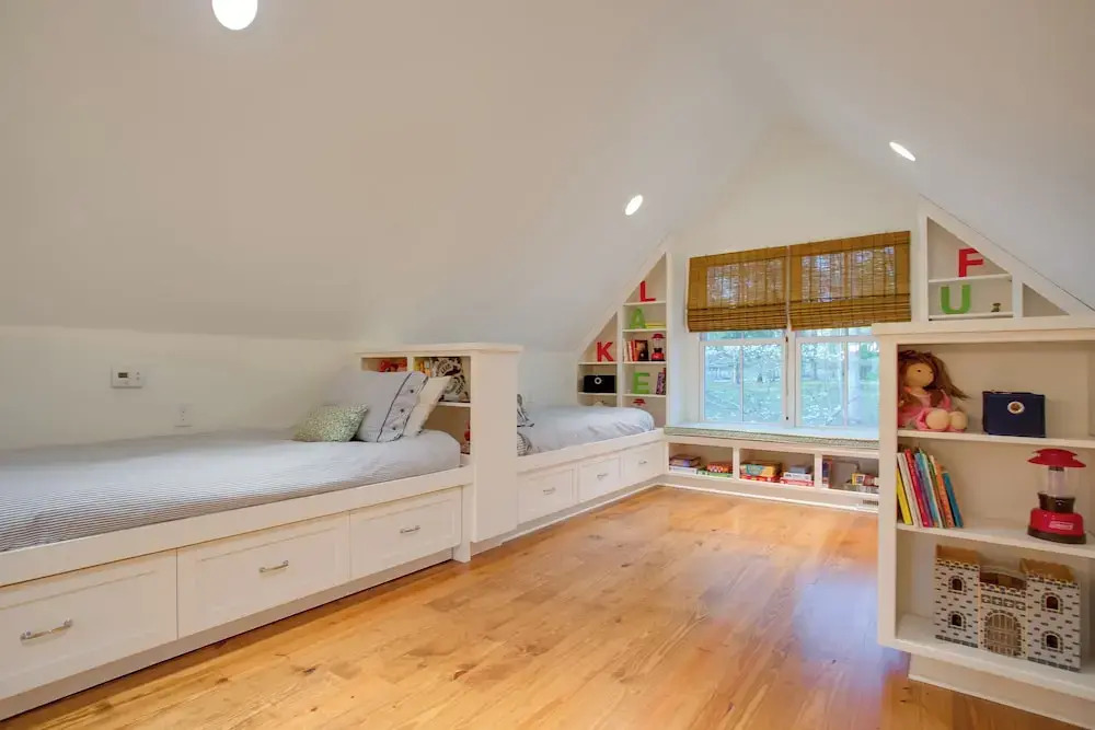 Enchanting Andersonville Home Steps to Norris Lake