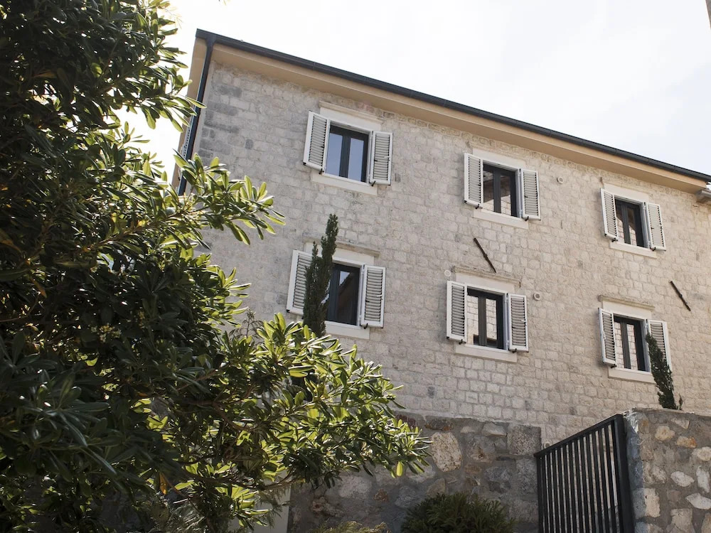 Galathea House