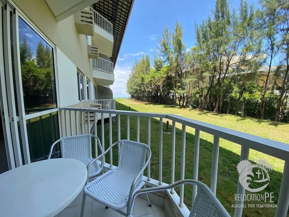 Marupiara Suítes Muro alto Apts 319 e 224