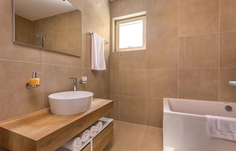 Stunning Home in Veprinac With Sauna, Wifi and 5 Bedrooms