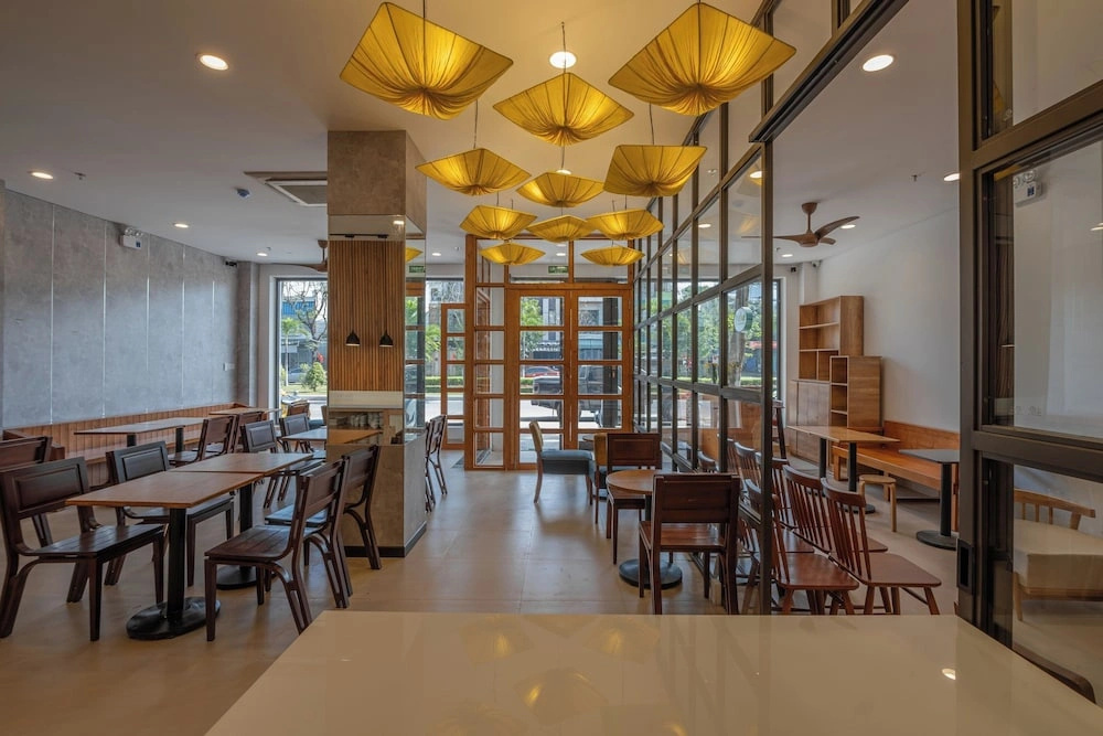 River Light Condotel