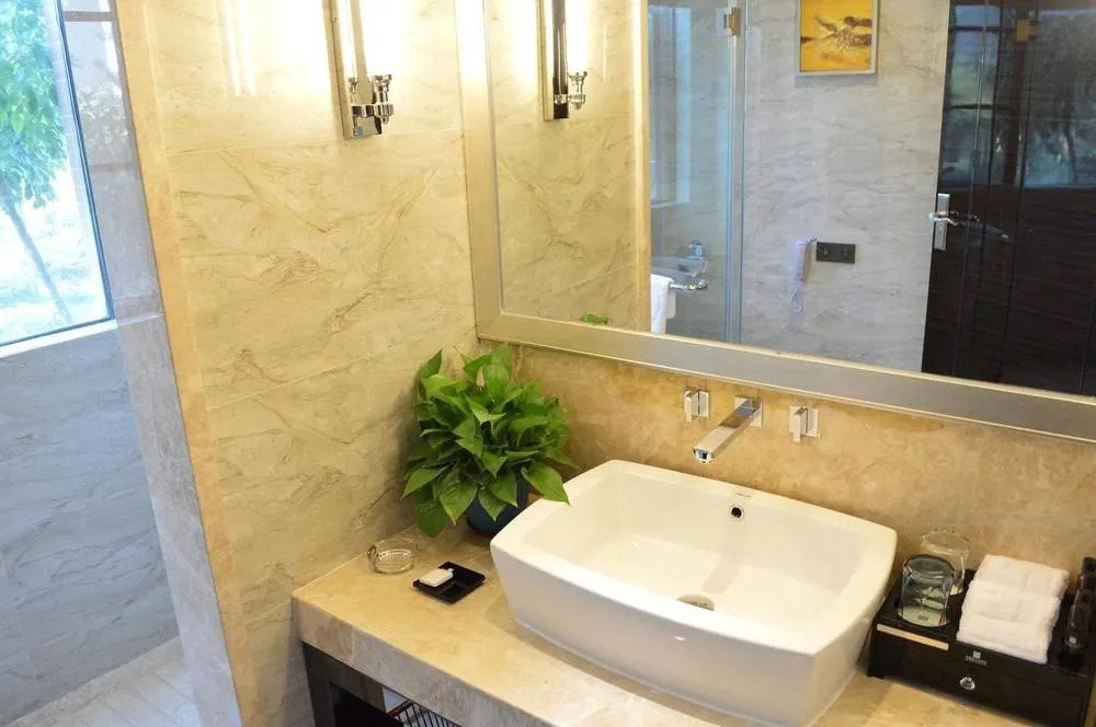 Dong Cheng Jing Jiang Hotel