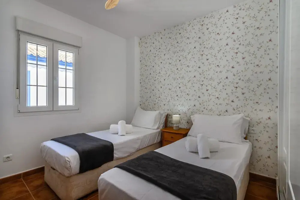 Beachfront Family Comfort Apartment