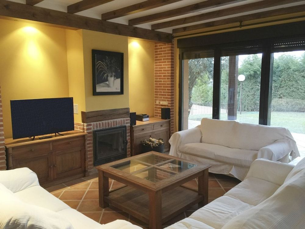 Villa El Berrocal