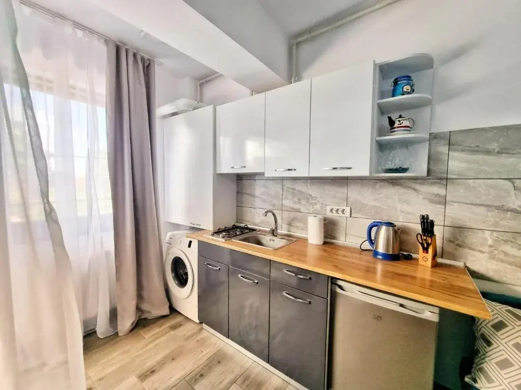 Seven Eleven Luxury Apartment
