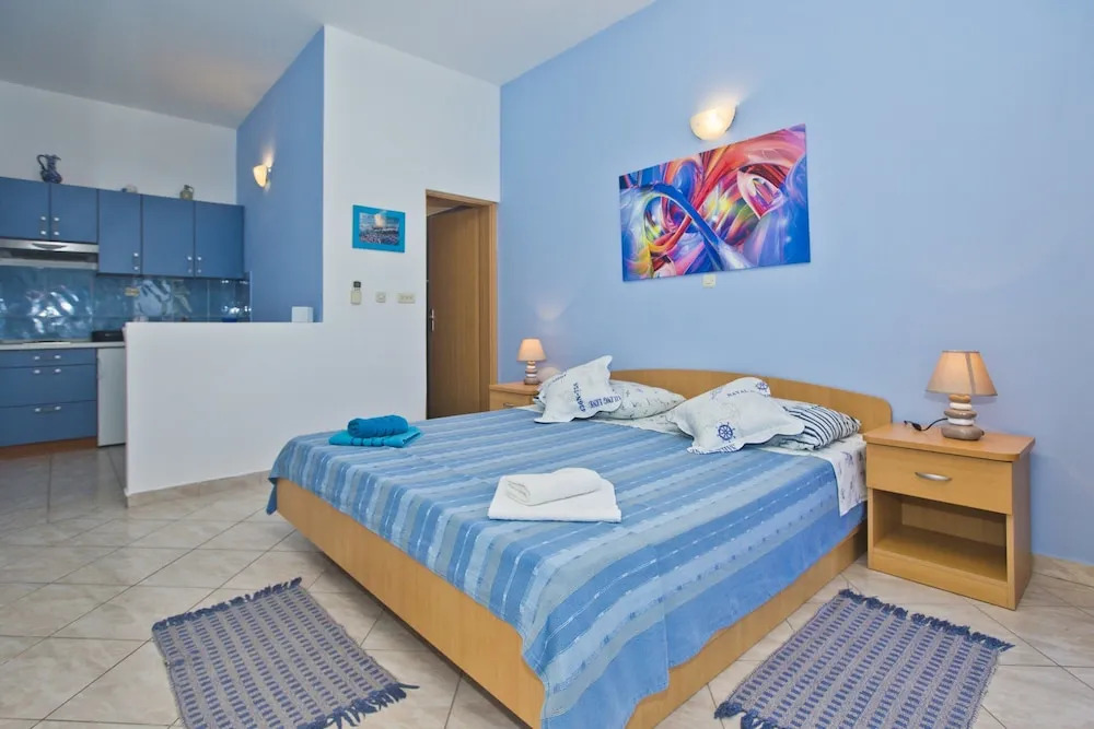 Apartments Viskovic