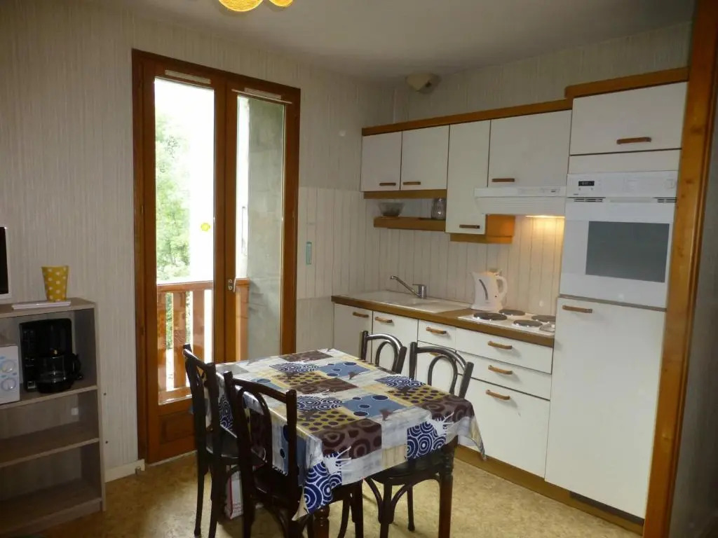 Appartement Brides-les-Bains, 1 pièce, 2 personnes - FR-1-512-123