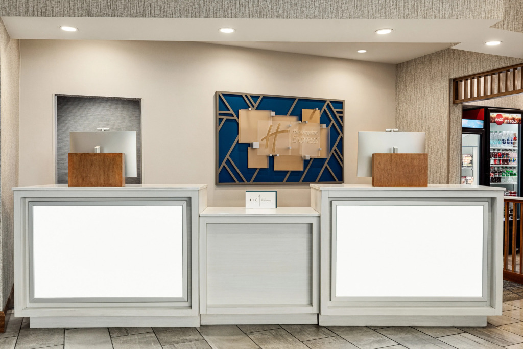 Holiday Inn Express Baltimore at the Stadiums by IHG