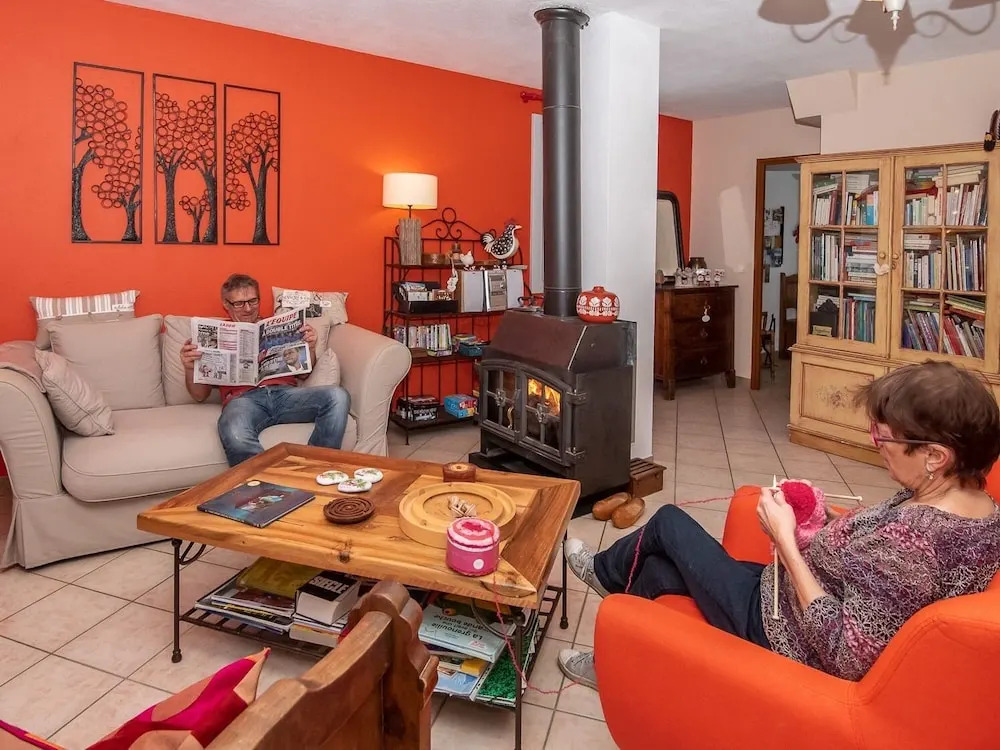 "La Combe Fleurie" Appartements & Chambres