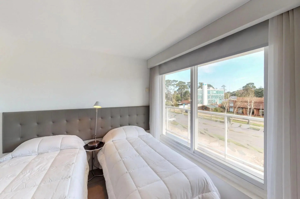 Oceana Suites Yoo ∙ Suite 302