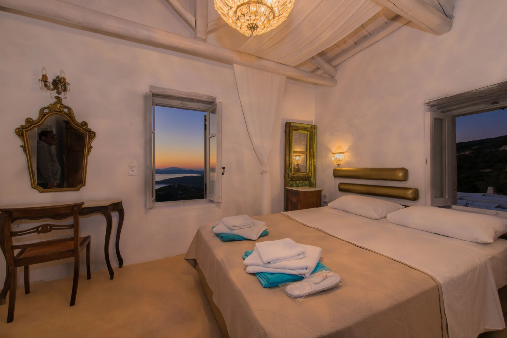 Aria Villa