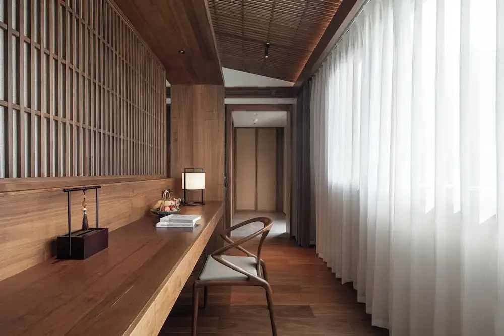 Huangshan Misty Rain Resort Hotel