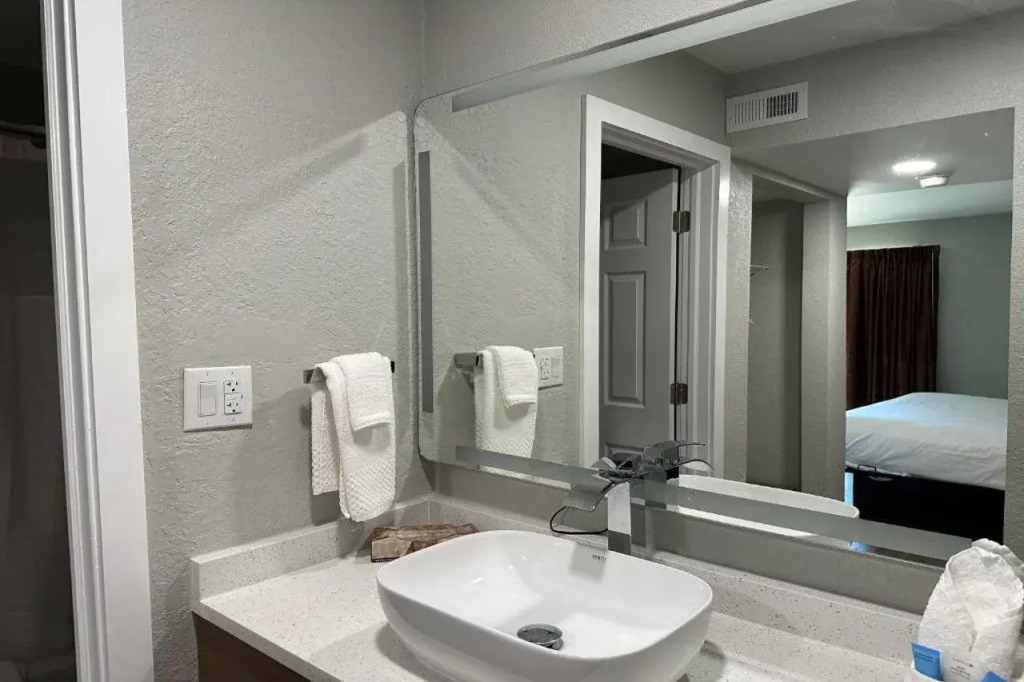 MainStay Suites Springfield South - Battlefield Rd