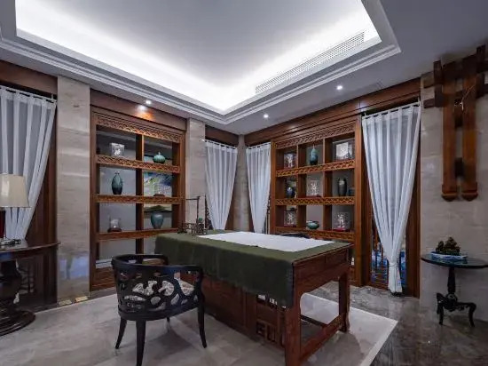 Yingman Qingjiang Villa