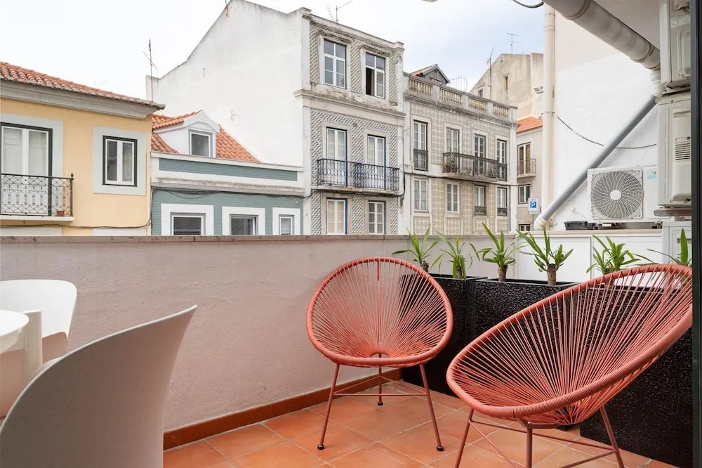 Lapa Diplomatic Flat 1 1 by Feel Lisboa