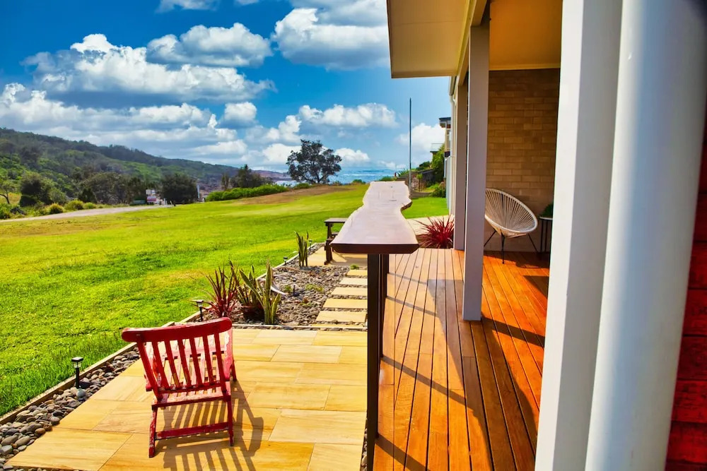 Dolphin Studio Apartment, 1a Ocean Street