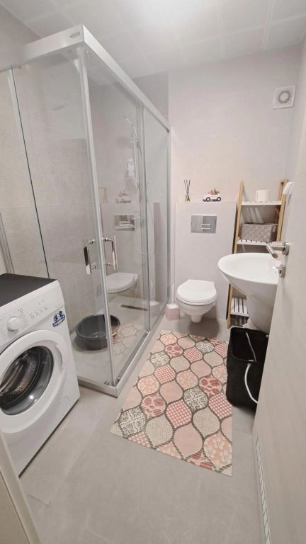 J&J Apartment