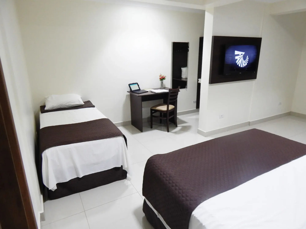 Master Gold Hotel Express