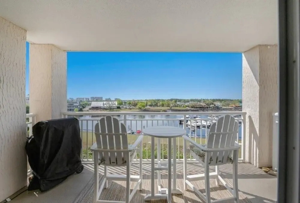 Yacht Club Villas #2-502