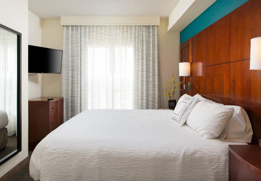 Residence Inn Kansas City Airport