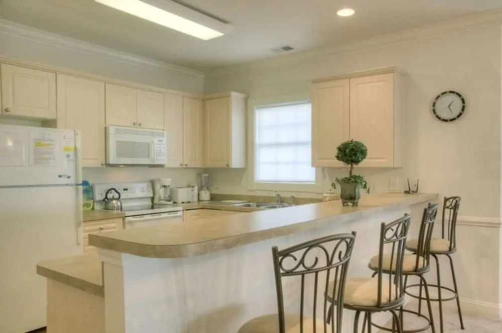 1st Floor Unit at Popular Myrtlewood Golf Resort!