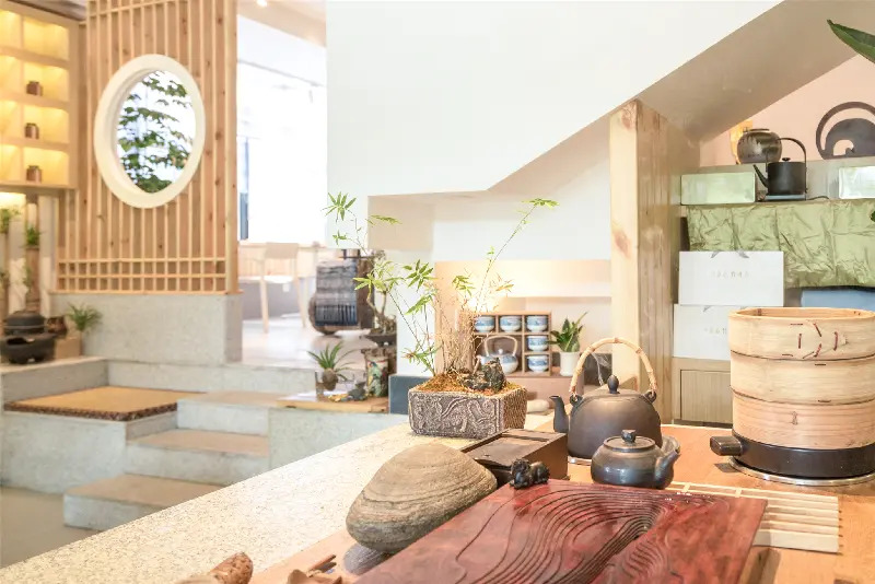 Zen Tea House Elephant Trunk Hill Park船舍茶椐象山店