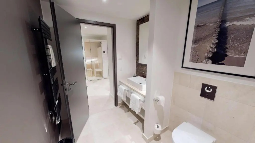 White Pearl Apartment 1.06