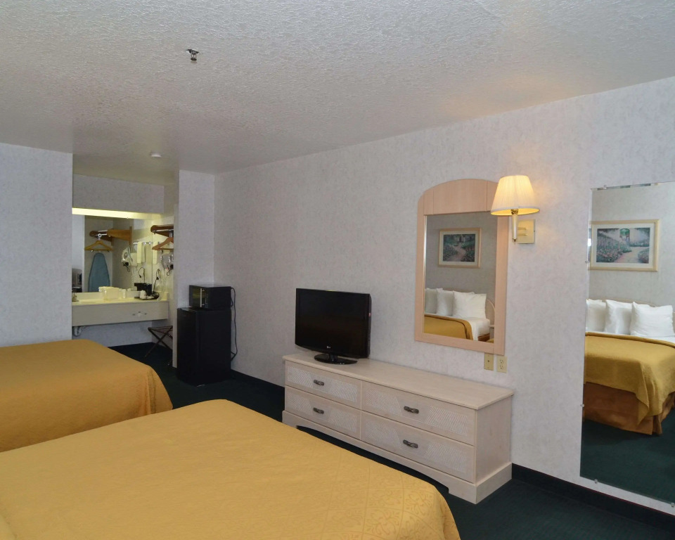 Econo Lodge San Antonio South