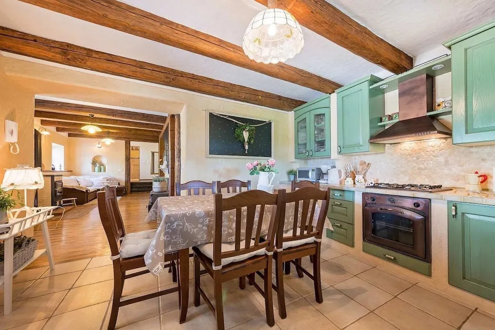 Villa Vally