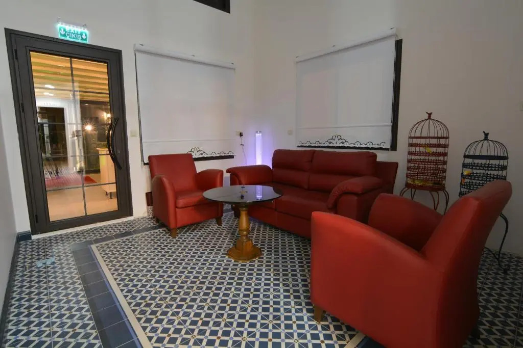 Dalyan Risus Suite