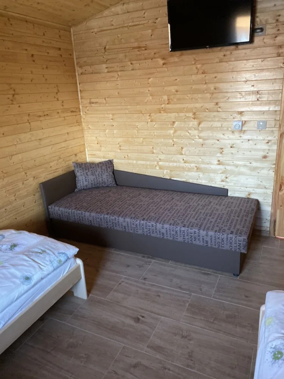 Chata pri Jazere 1 - Lake Side Cottage