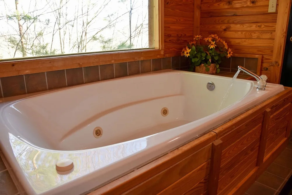 HIKER'S POINT - 2 Br Cabin