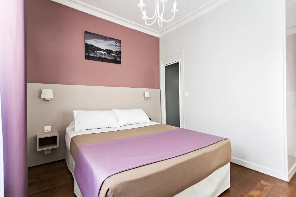 Modern Hotel