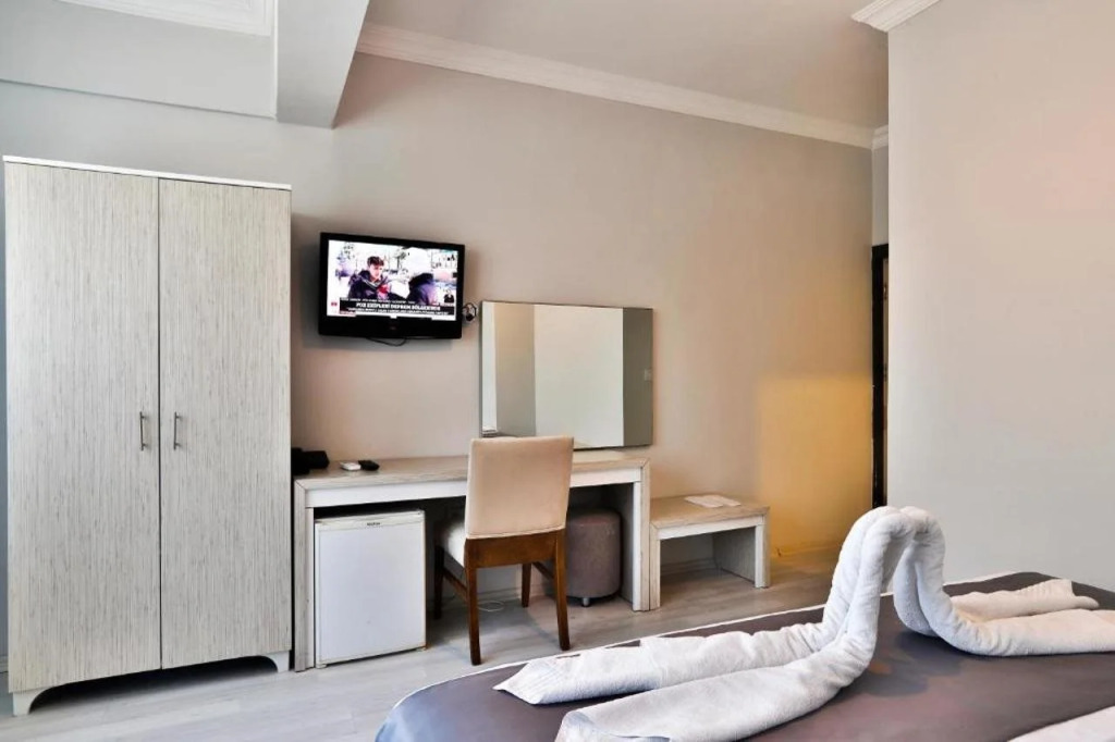 Side Güneş Otel