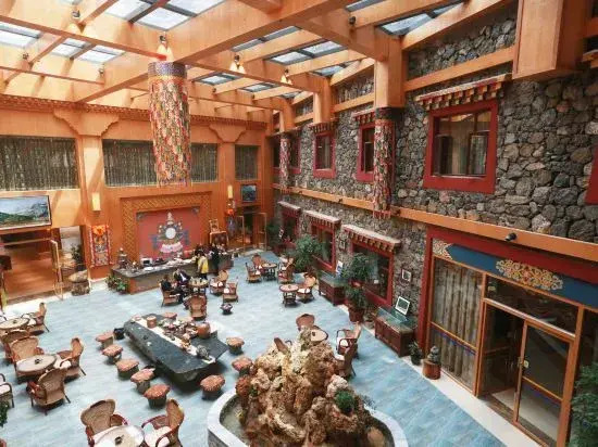Balagezong Tibetan Ecological Hotel