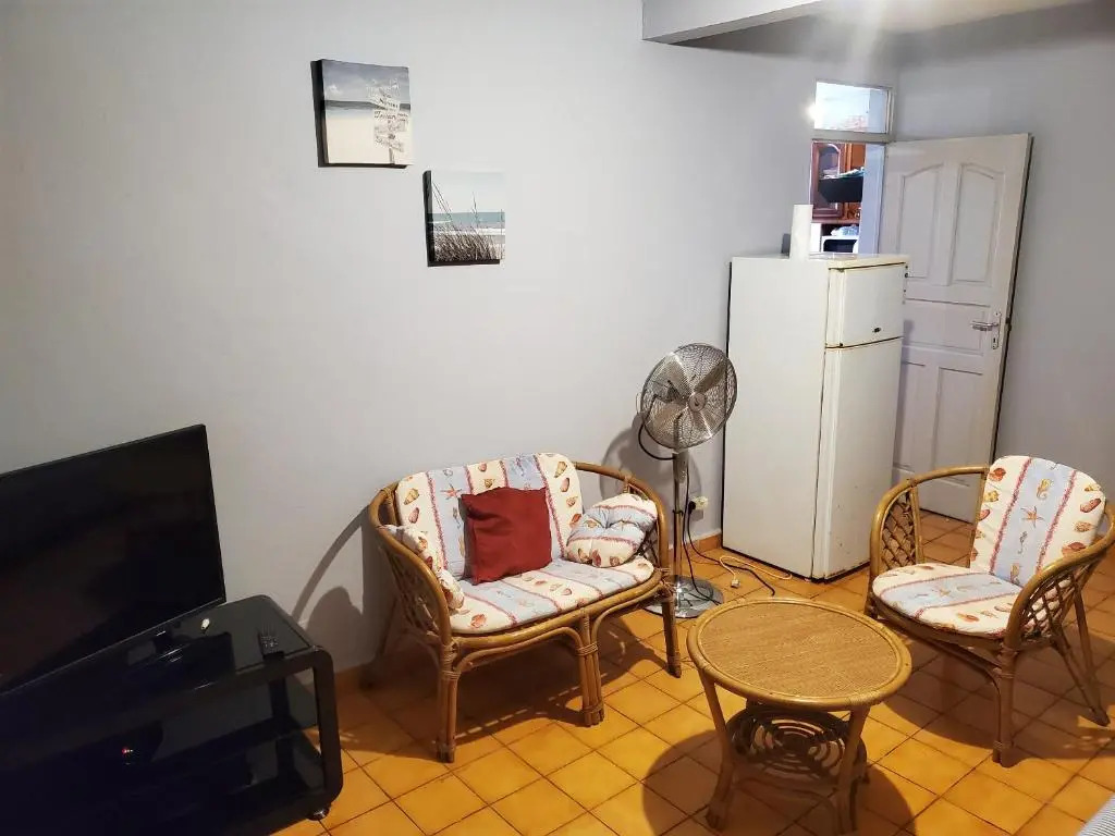 Appartement d'une chambre avec jardin clos et wifi a Sainte Rose a 2 km de la plage