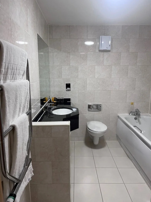 The Wiltshire Hotel, Golf and Leisure Resort