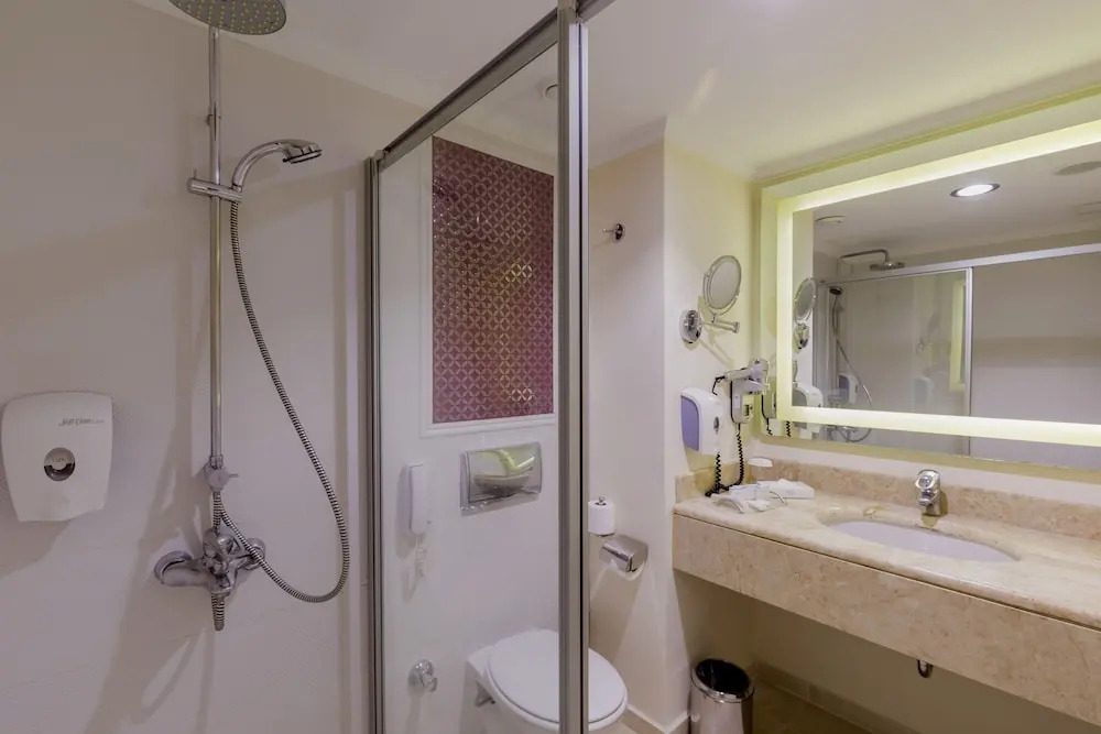 WOW Hotels