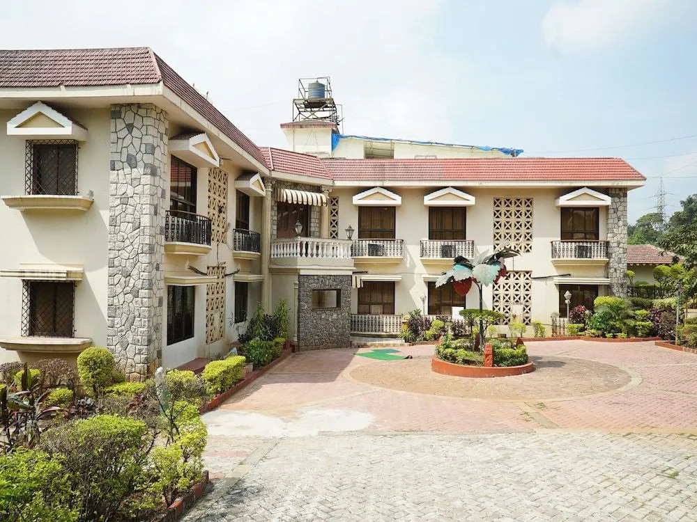 OYO 19669 Home Exotic Farmstay Near Lonavala Lake
