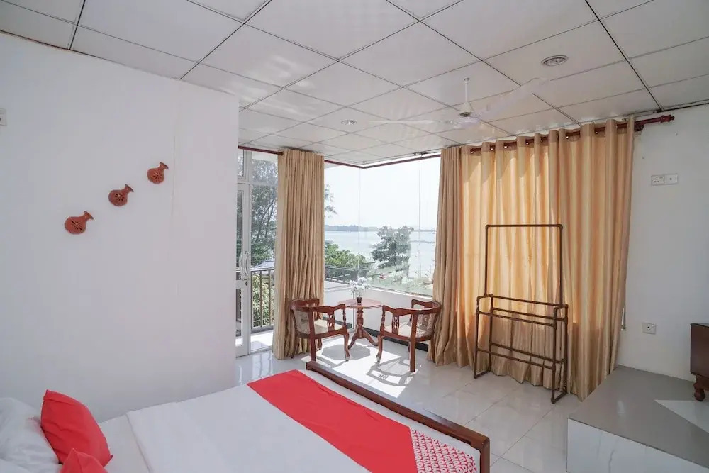 OYO 512 Agra Lanka Beach Resort