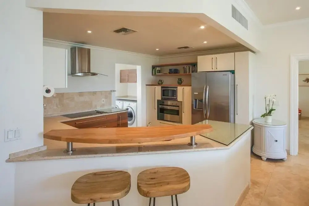 Schooner Bay 207 by Blue Sky Luxury