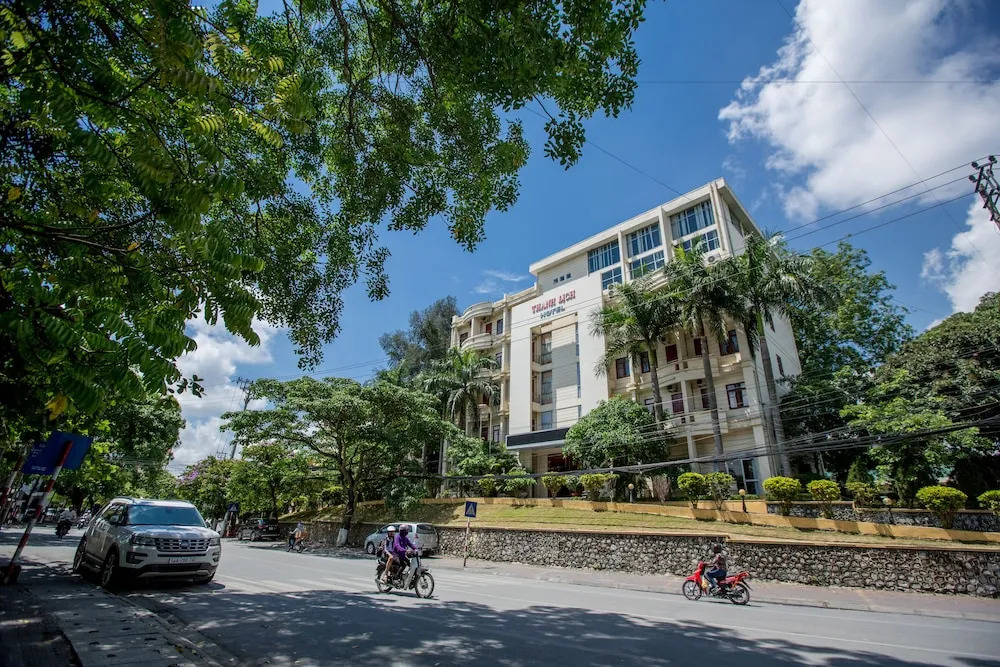Thanh Lich Hotel