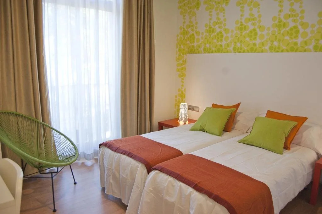 The Hotel 592
