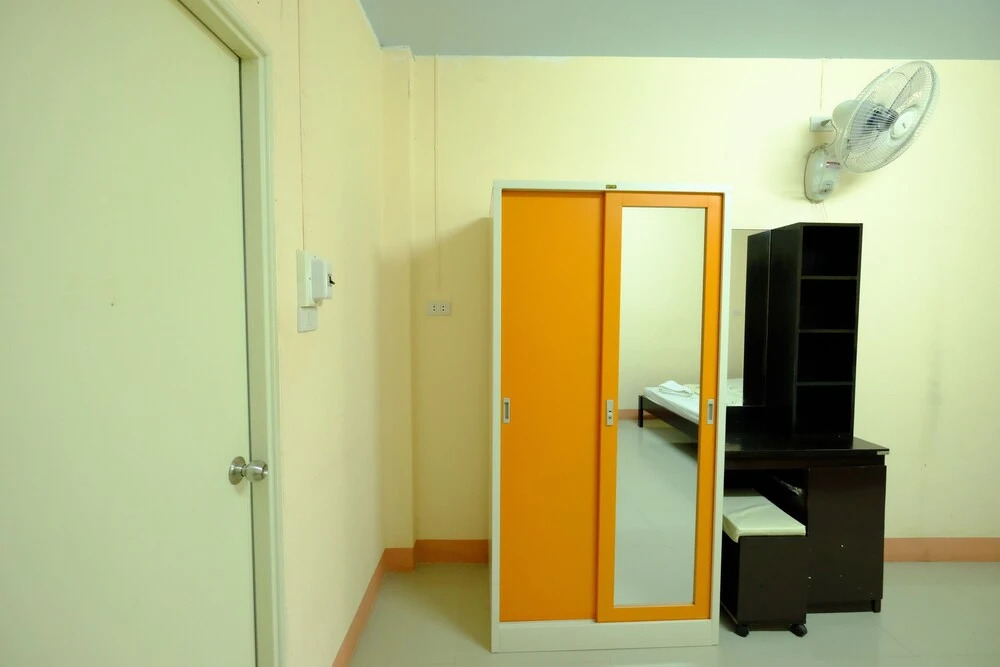 Baansetthanan Apartment